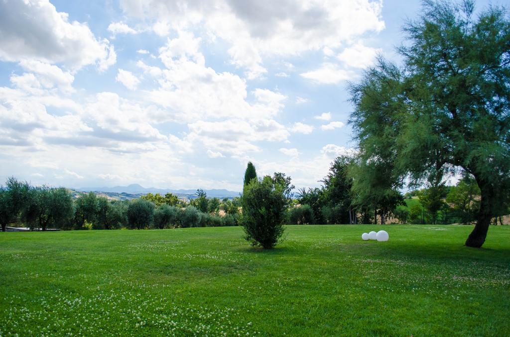 L'Antigo Granaro Guest House Agugliano Exterior photo
